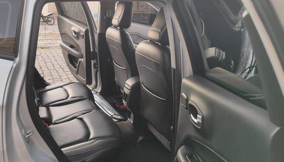JEEP COMPASS 2.0 16V FLEX LONGITUDE AUTOMÁTICO